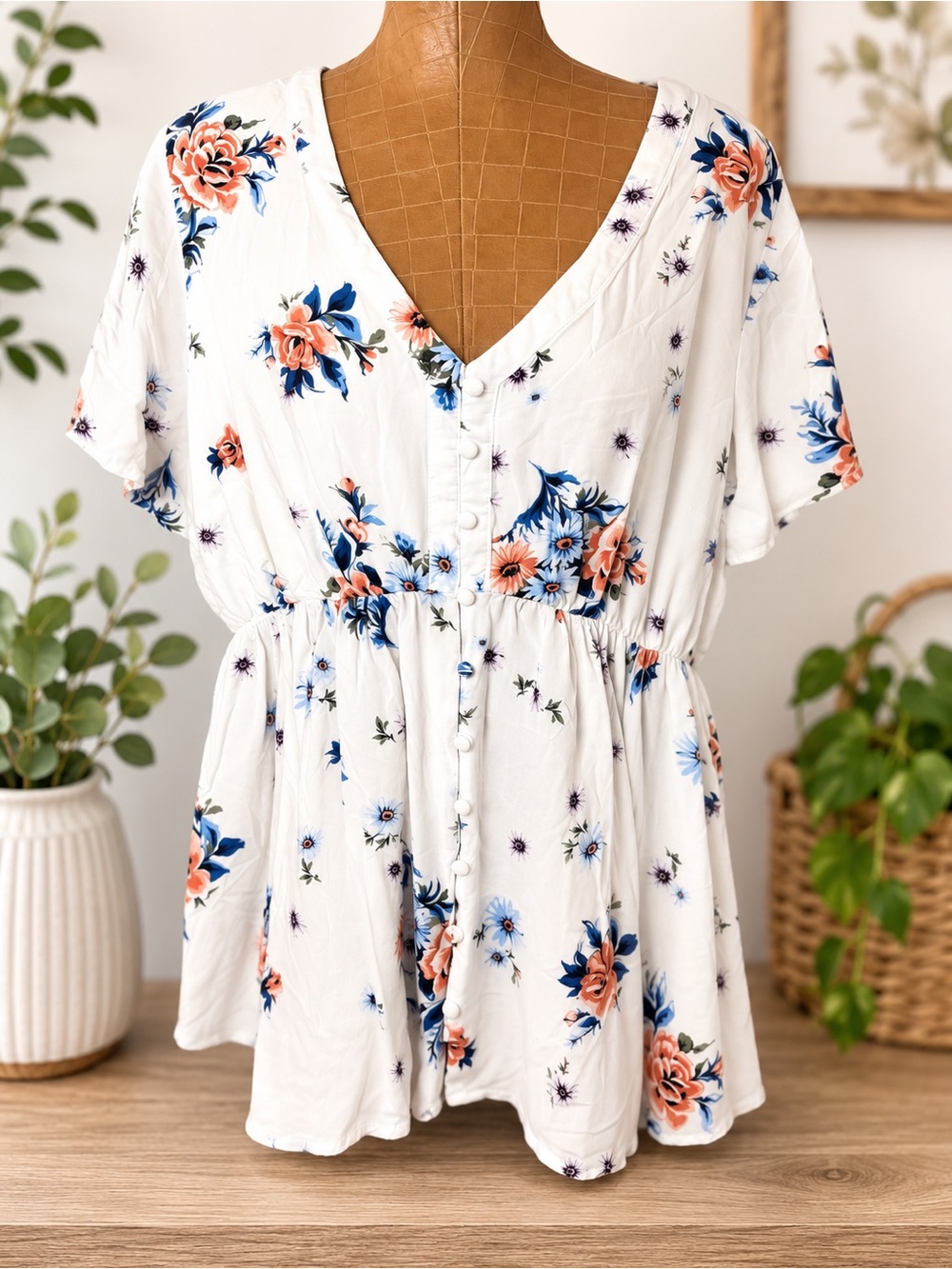 Torrid Floral Button-Front Peplum Blouse